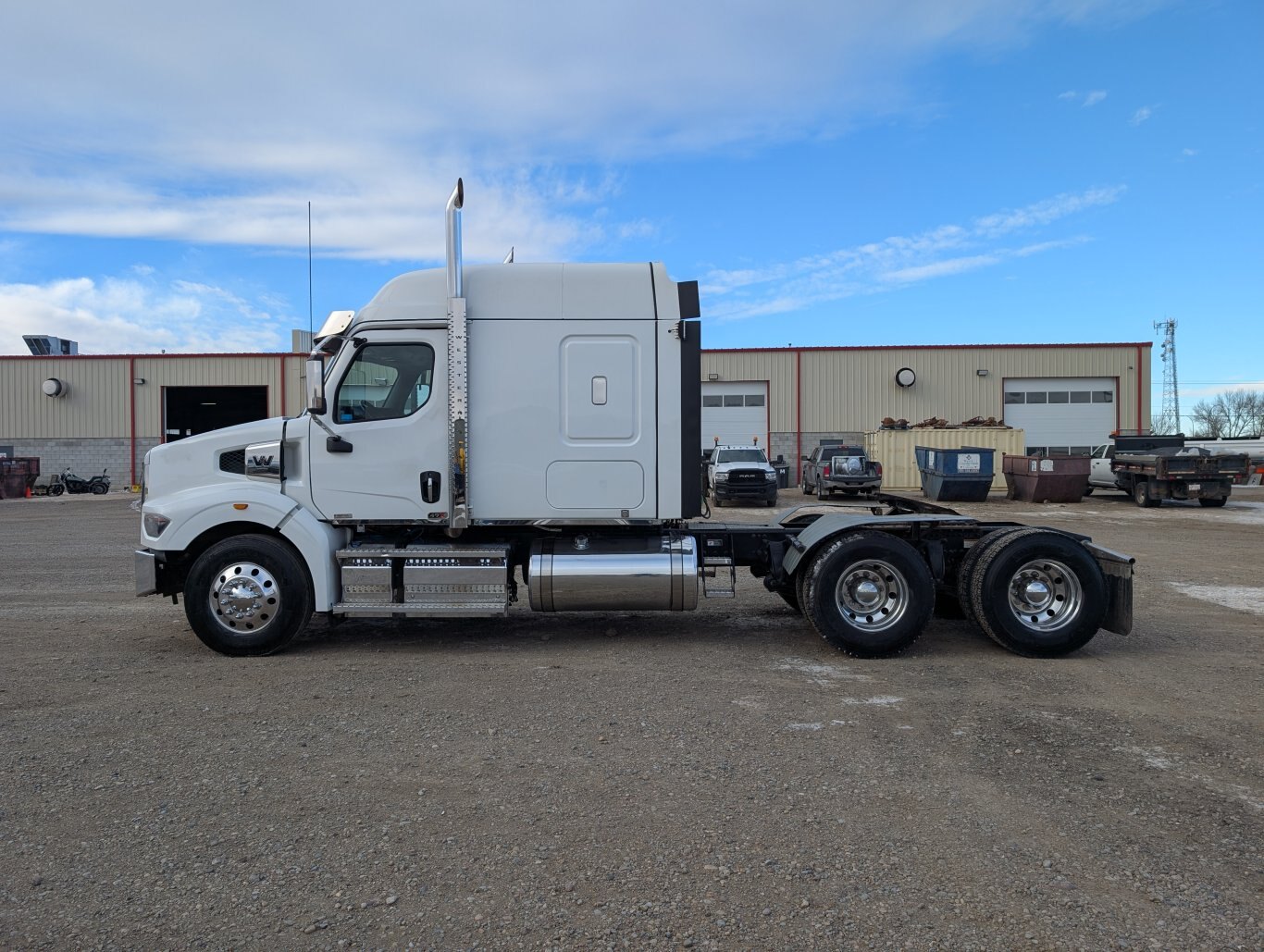 2022 Western Star 49X T/A Sleeper Truck Tractor