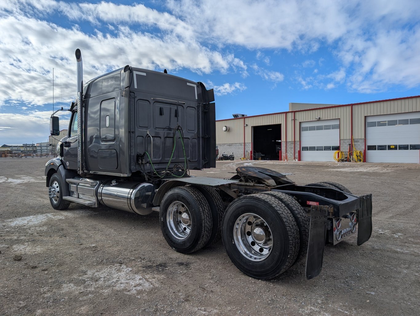 2022 Western Star 49X T/A Sleeper Truck Tractor