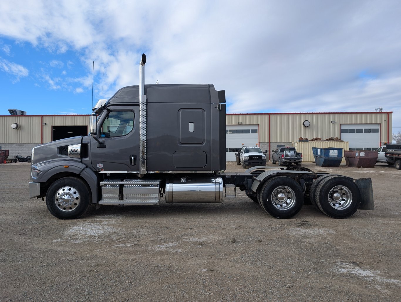 2022 Western Star 49X T/A Sleeper Truck Tractor