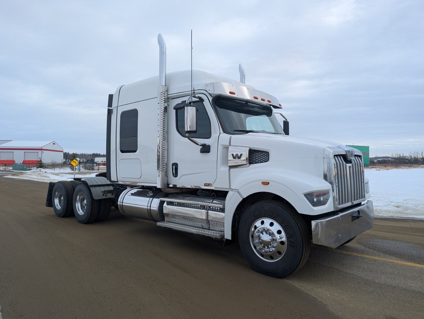 2022 Western Star 49X T/A Sleeper Truck Tractor