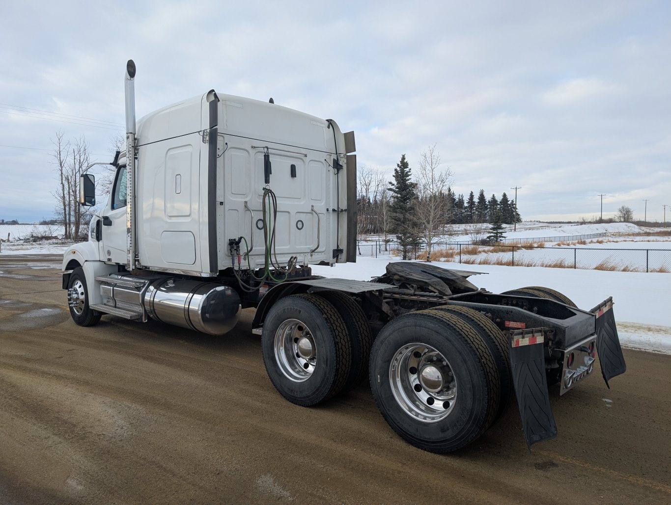 2022 Western Star 49X T/A Sleeper Truck Tractor