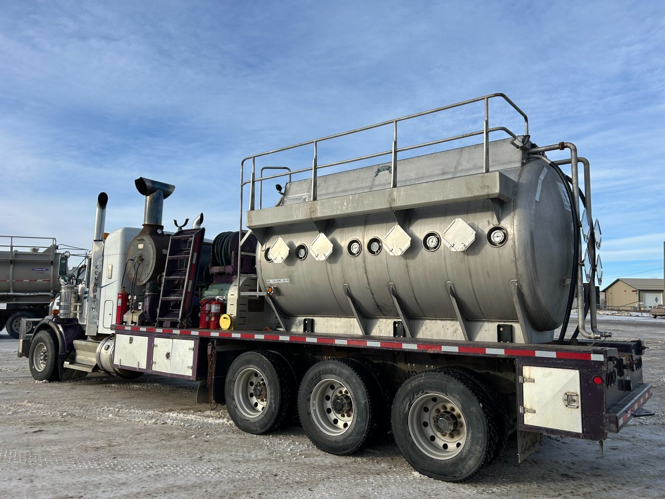 2009 Kenworth T800 Tridrive Hot Oiler truck