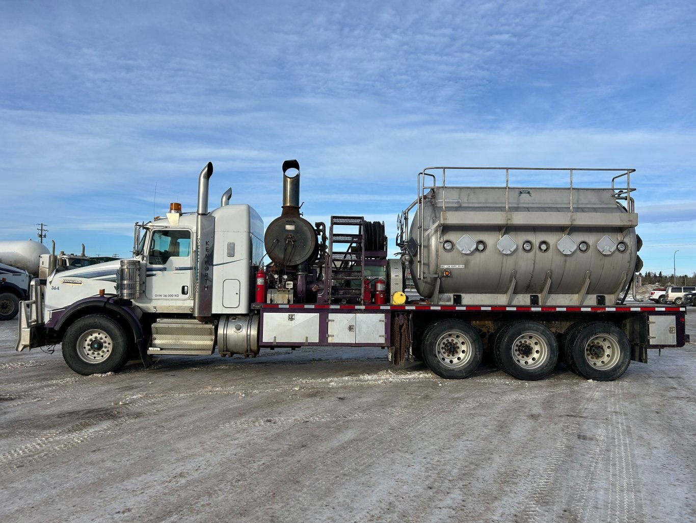 2009 Kenworth T800 Tridrive Hot Oiler truck