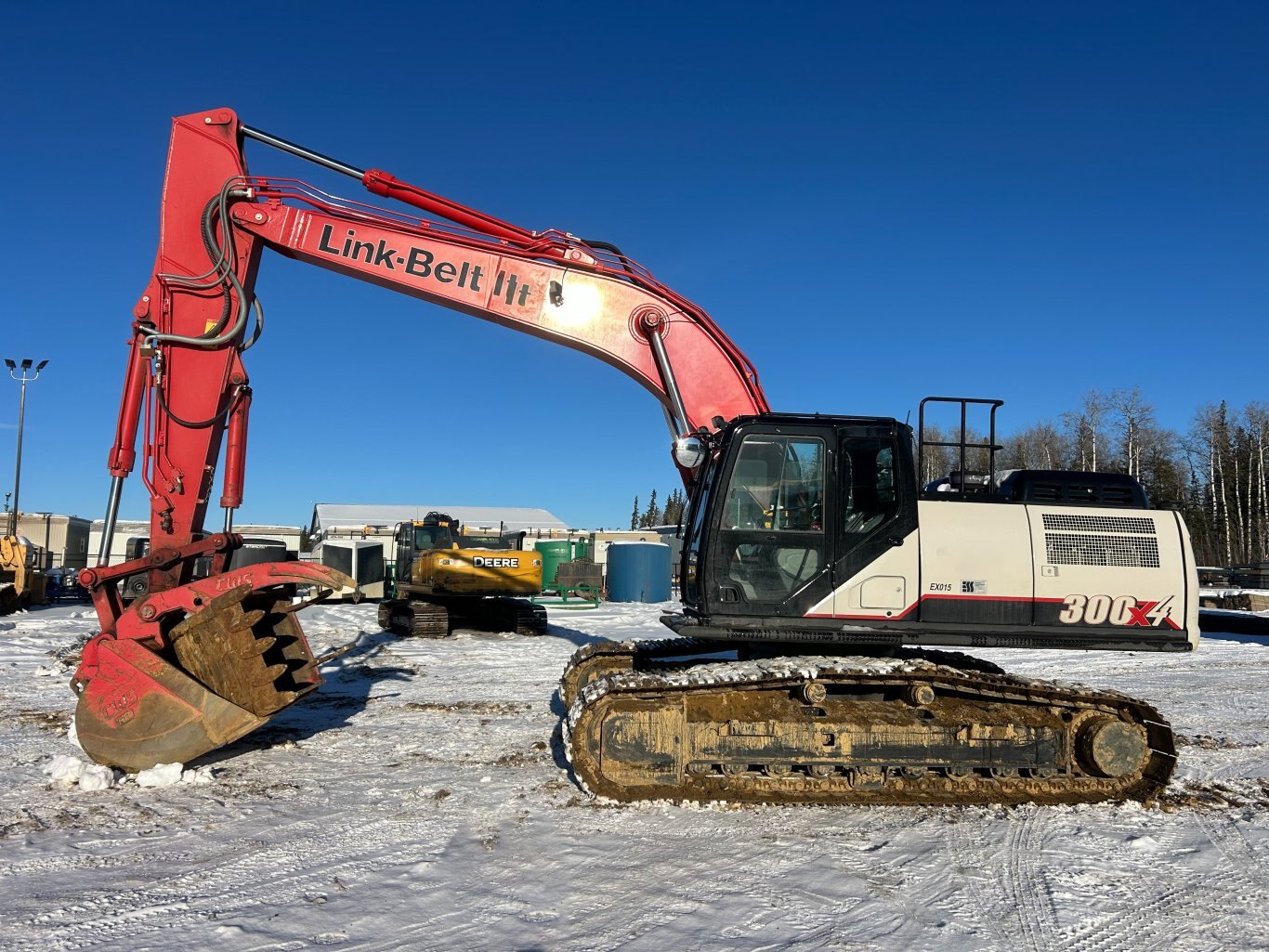 2022 Link Belt 300x4 Excavator w/ Thumb