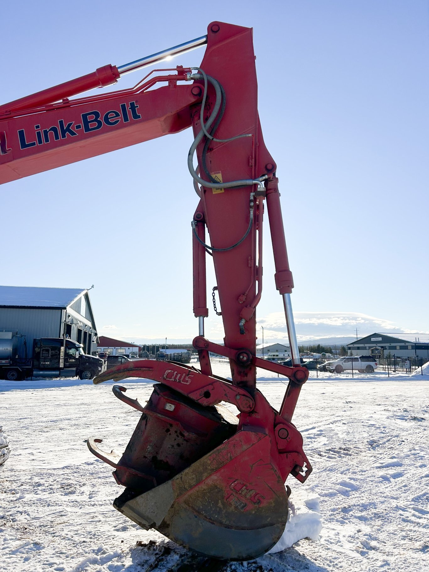 2022 Link Belt 300x4 Excavator w/ Thumb