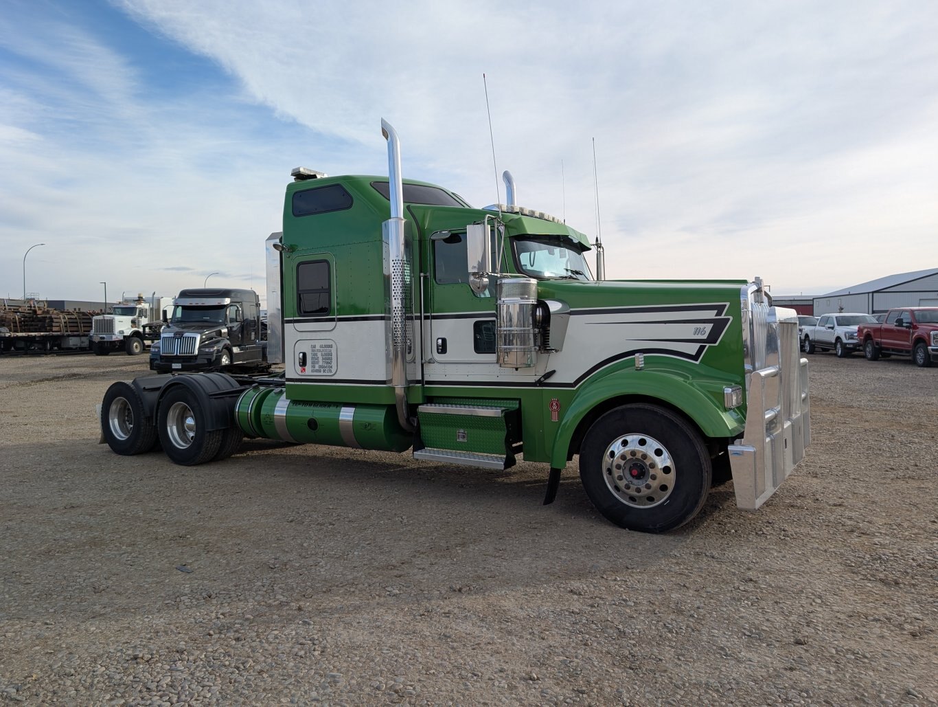 2019 Kenworth W900 Glider T/A Sleeper Truck Tractor