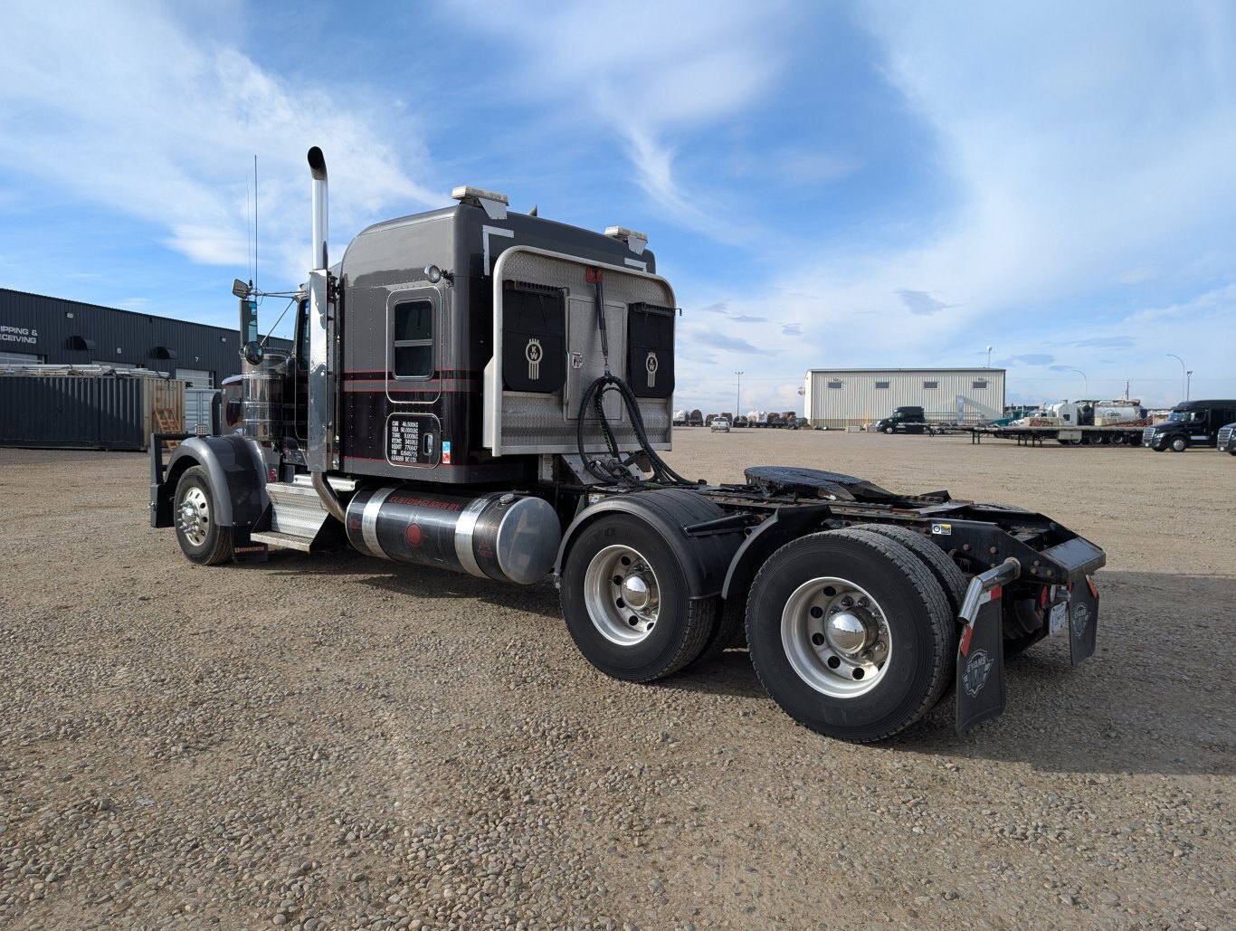 2021 Kenworth W900 Glider T/A Sleeper Truck Tractor