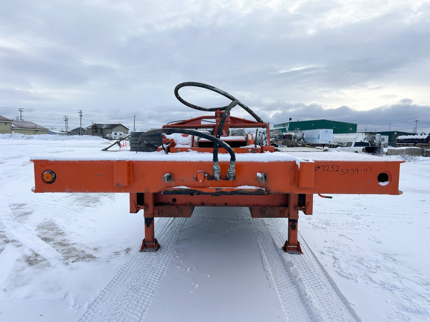 2006 Landoll 48' Hydraulic Beaver tail trailer