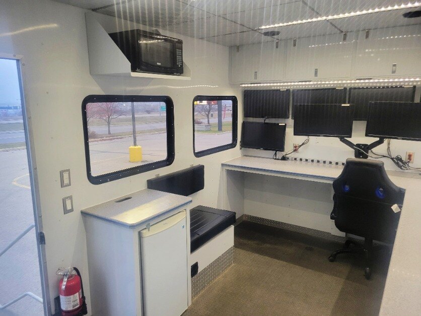 2012 International 4300 Data Command Van