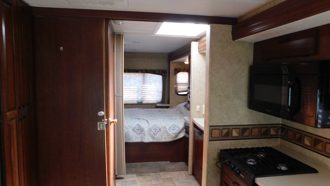 2013 Forest River Sunseeker 3050s