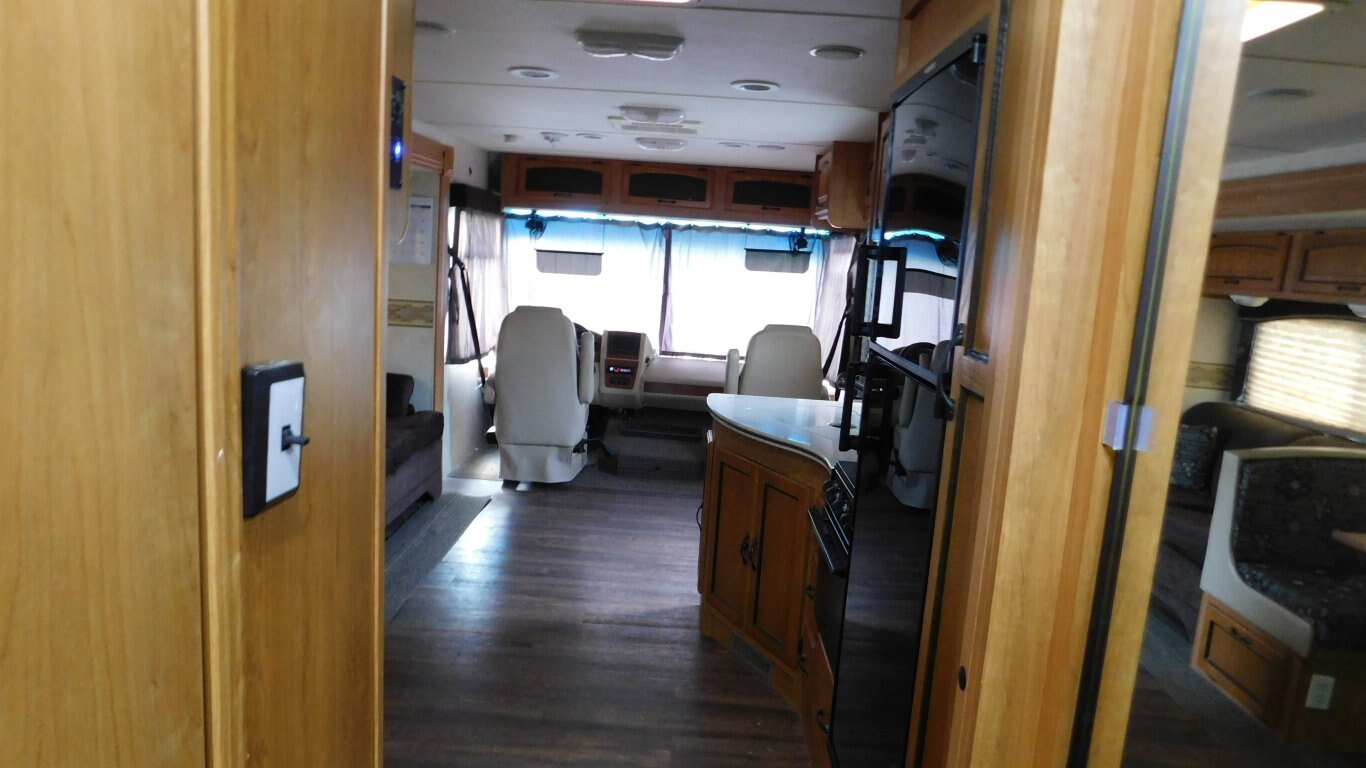 2011 Coachmen Mirada 32DS