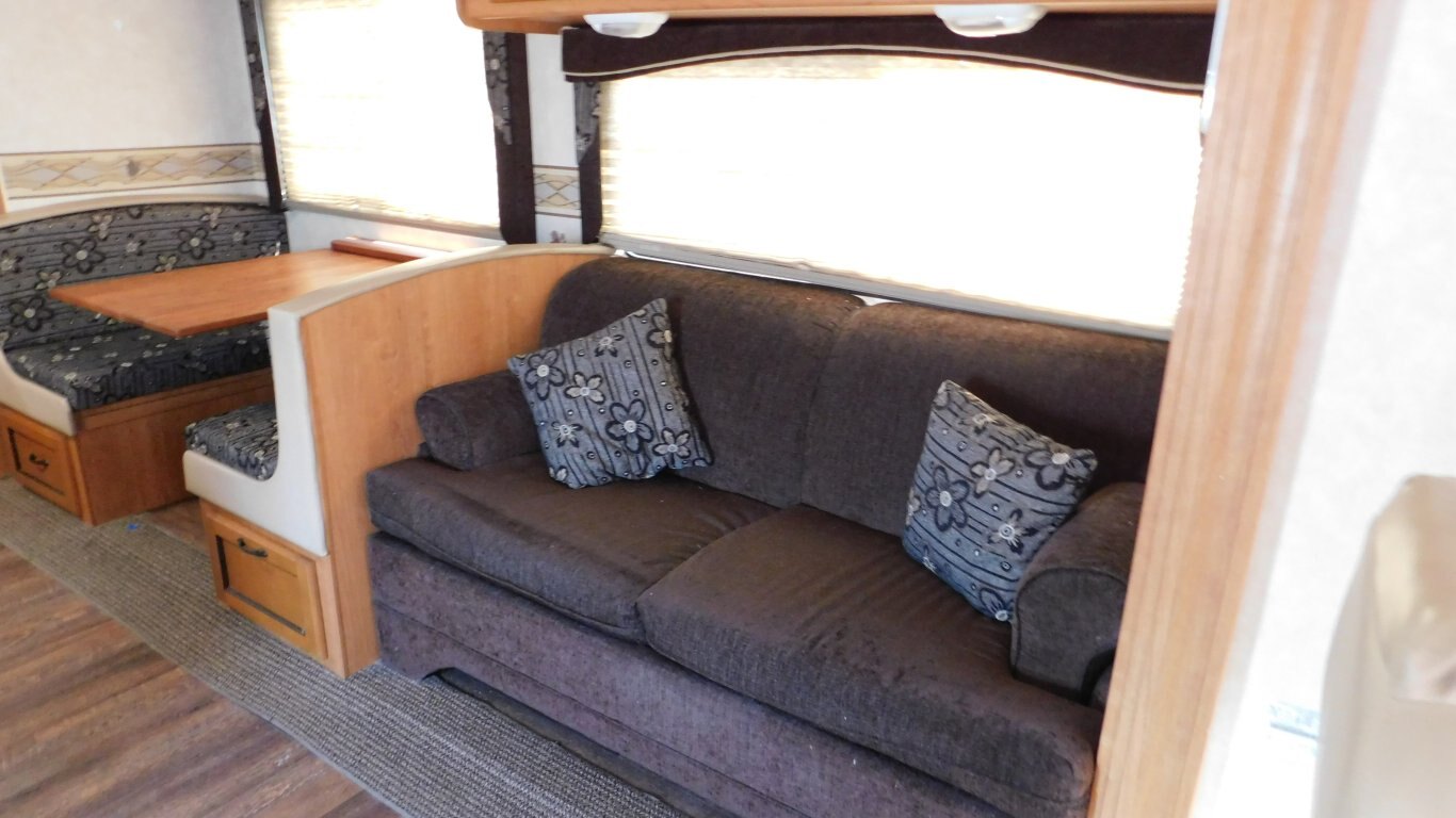 2011 Coachmen Mirada 32DS