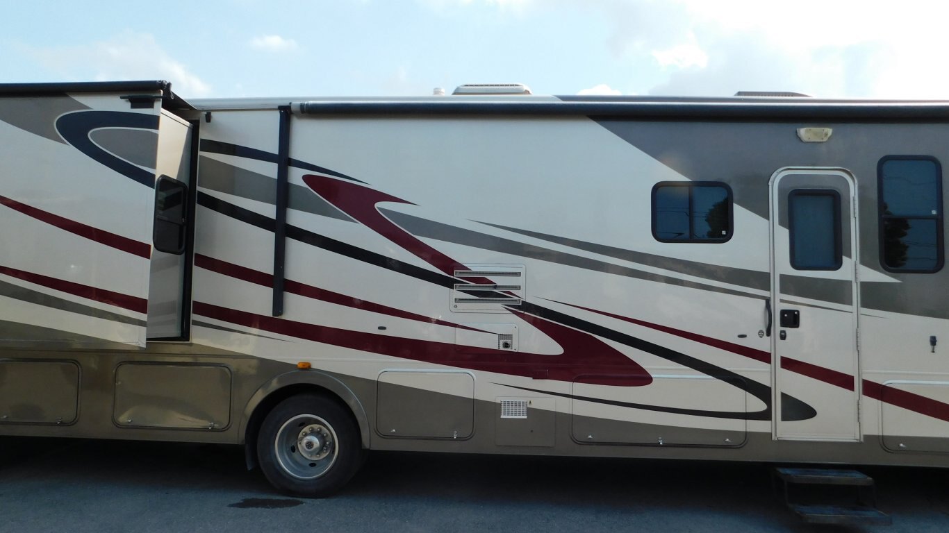 2011 Coachmen Mirada 32DS