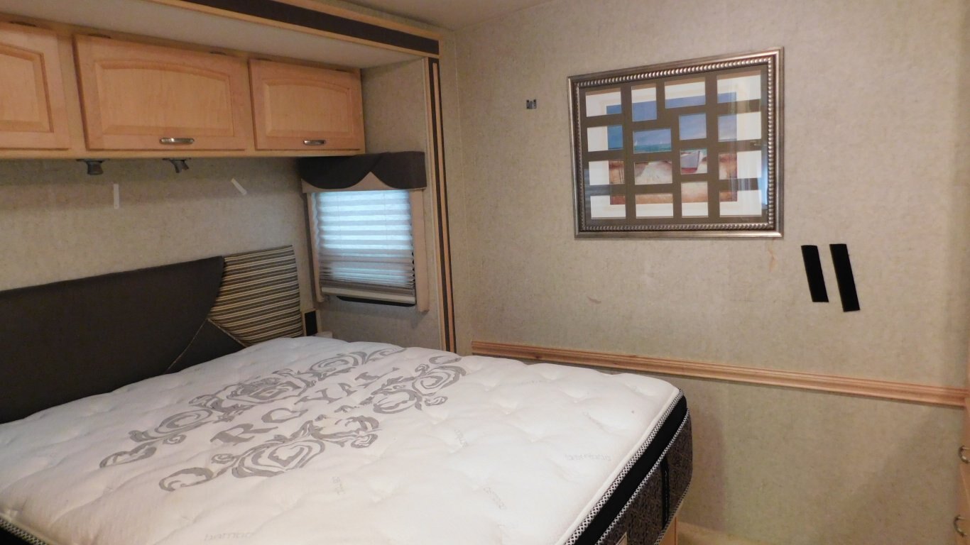 2007 Itasca Sunrise 33V