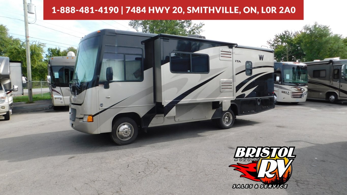 2011 Winnebago Vista 26P