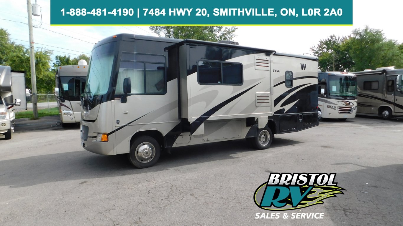 2011 Winnebago Vista 26P