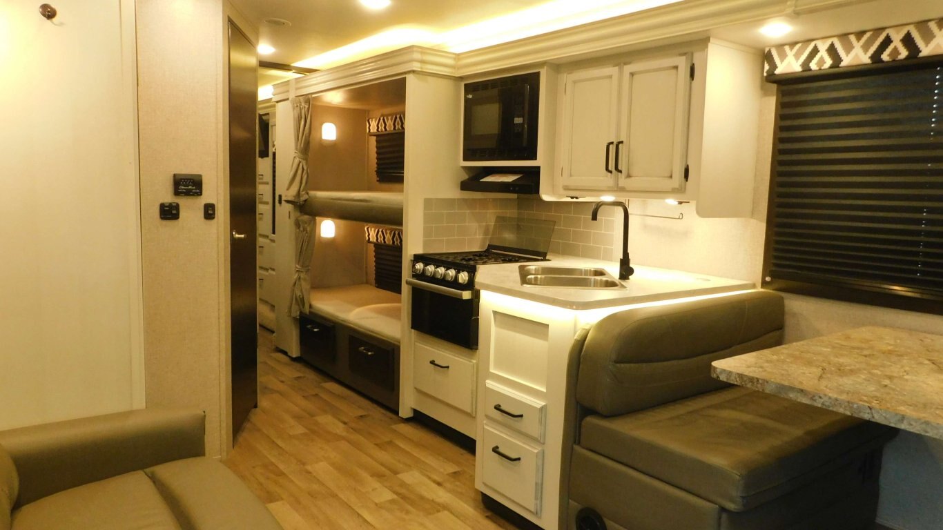 2021 Jayco Redhawk 31F