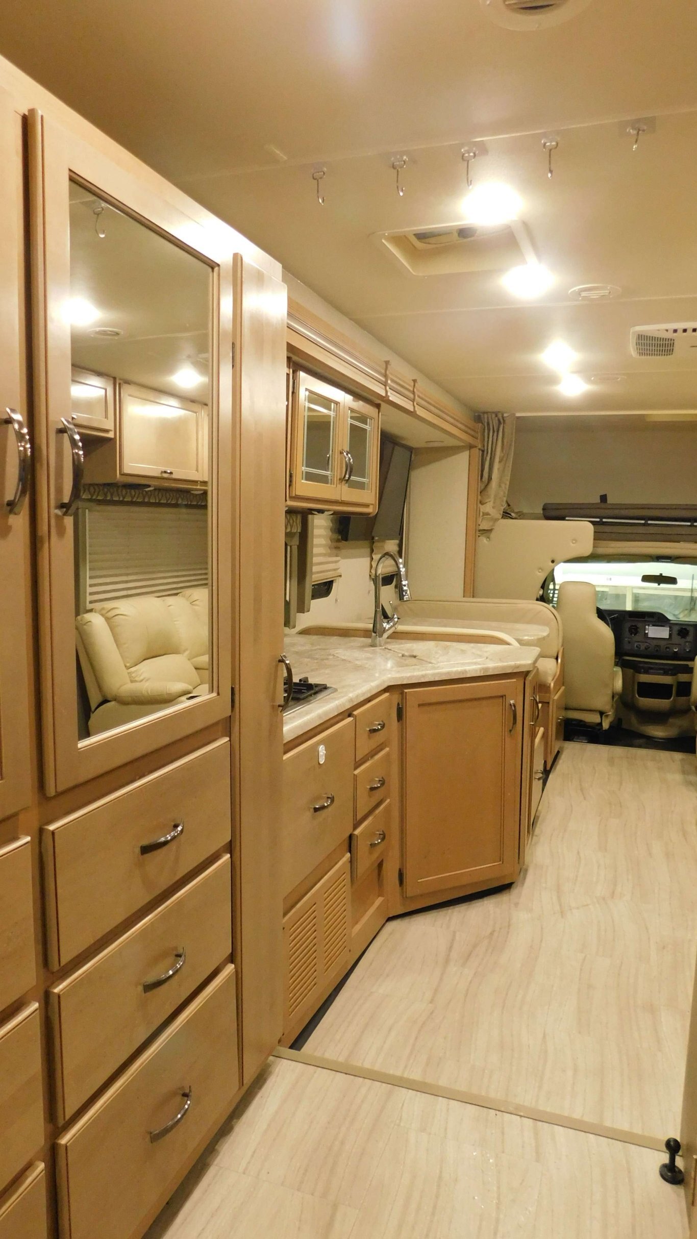 2020 Thor Motor Coach Quantum SE31