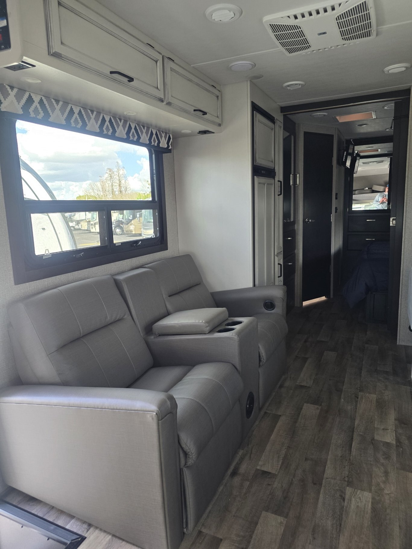 2019 Holiday Rambler Admiral 35R