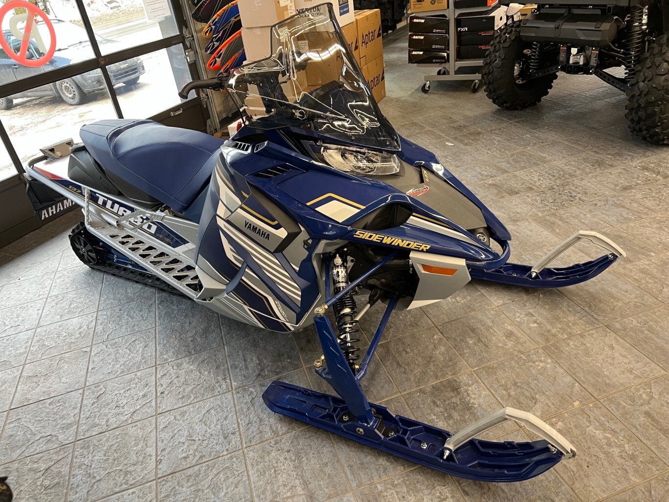 Motoneige 2024 Yamaha SIDEWINDER L-TX GT EPS Bleu Modèle Touring/Sport Liquidation Finale Dernier en Inventaire!