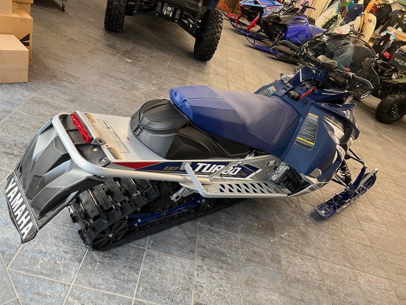 Motoneige 2024 Yamaha SIDEWINDER L TX GT EPS Bleu Modèle Touring/Sport Liquidation Finale Dernier en Inventaire!