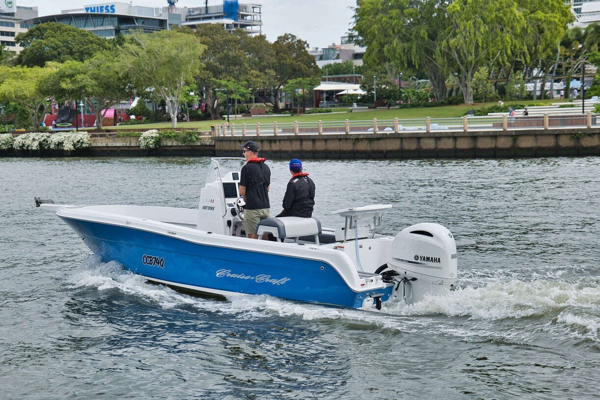 Yamaha F200B Bluish Gray Metallic