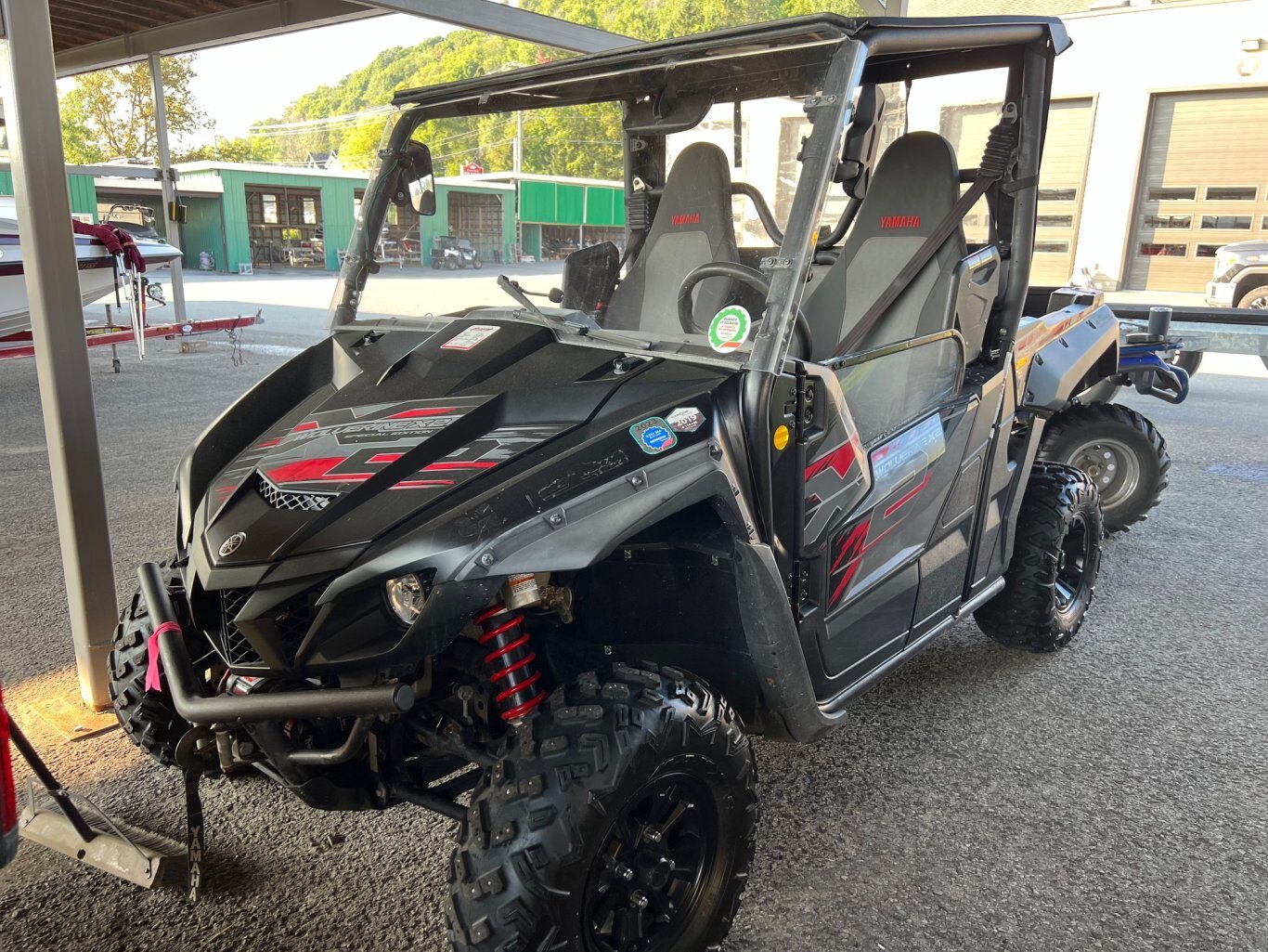 Side by Side YAMAHA WOLVERINE X2 R-SPEC 2019 Noir avec 15535km le tout en très bonne état!