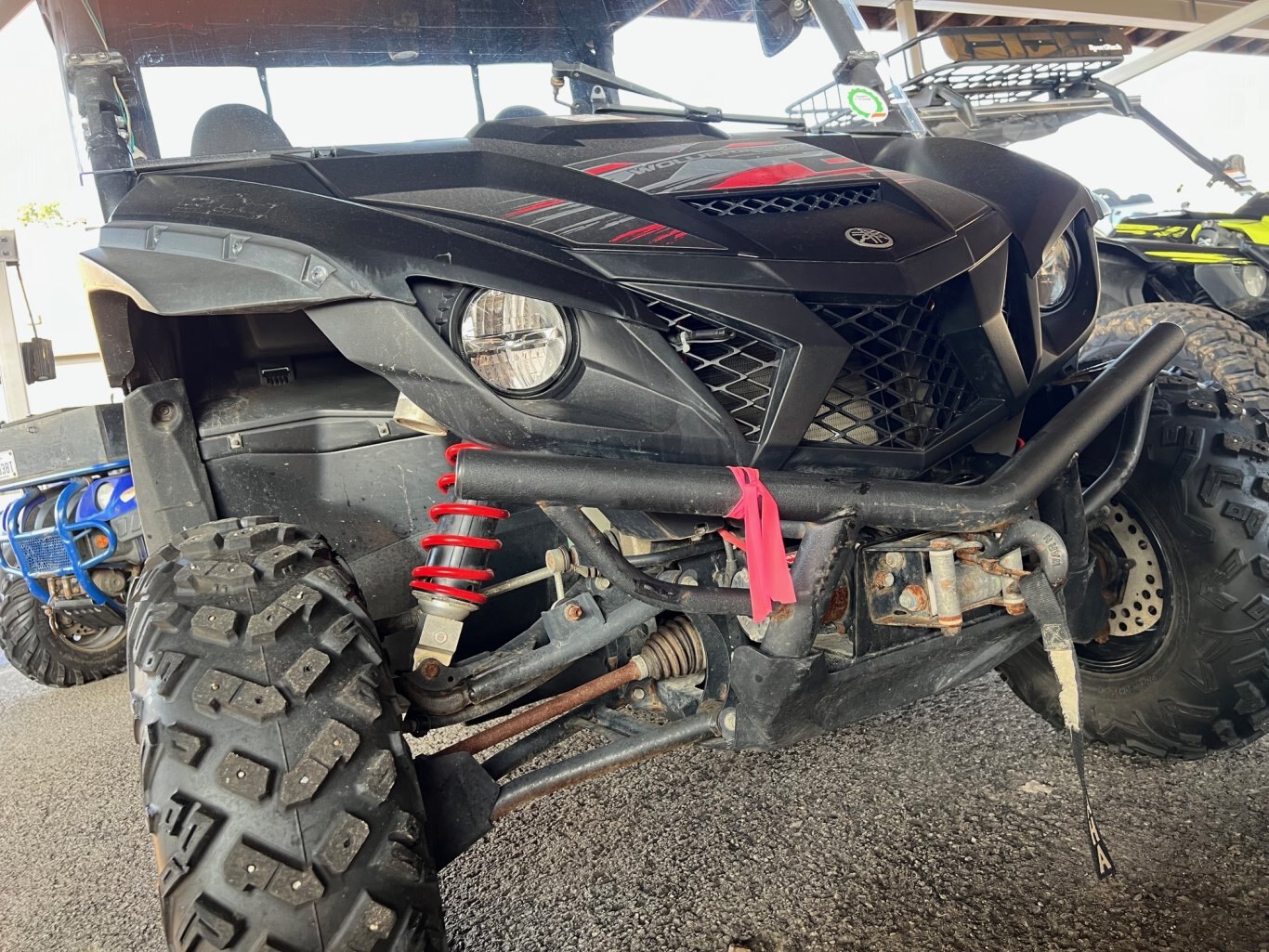 Side by Side YAMAHA WOLVERINE X2 R SPEC 2019 Noir avec 15535km le tout en très bonne état!