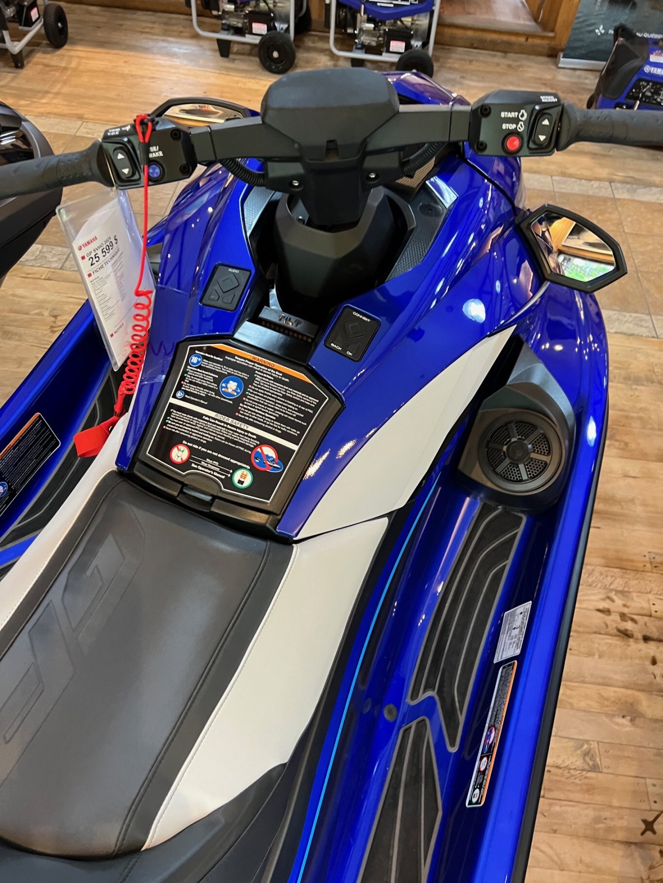 Motomarine Yamaha Waverunner GP1800 SVHO W/Audio Bleu & Noir Modèle Performance