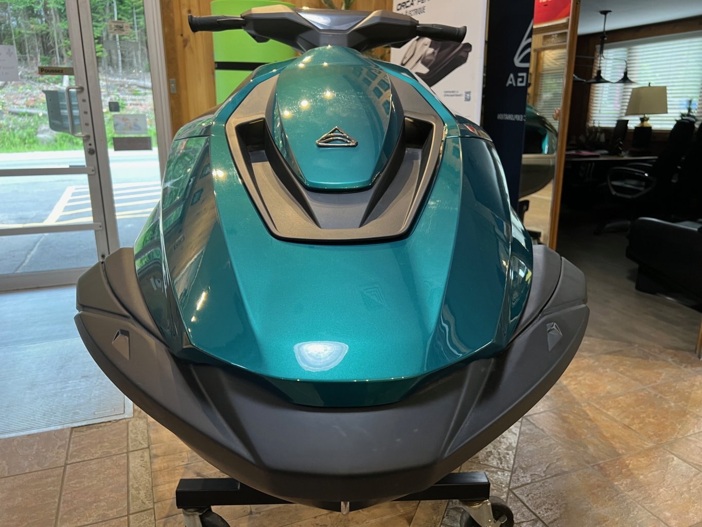 Motomarine Taiga Orca Électrique Vert sur Noir!