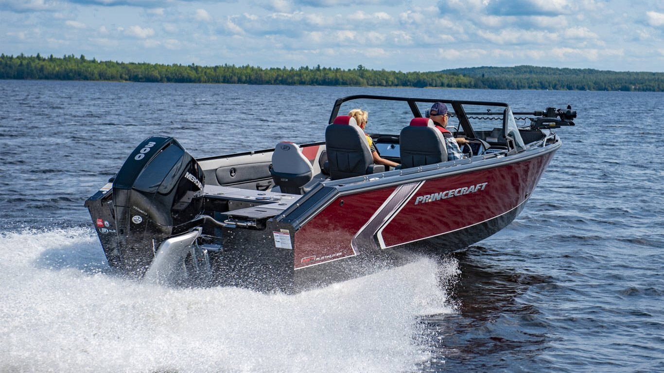 2025 Princecraft Platinum 220 Platinum gris métallisé (accent rouge)