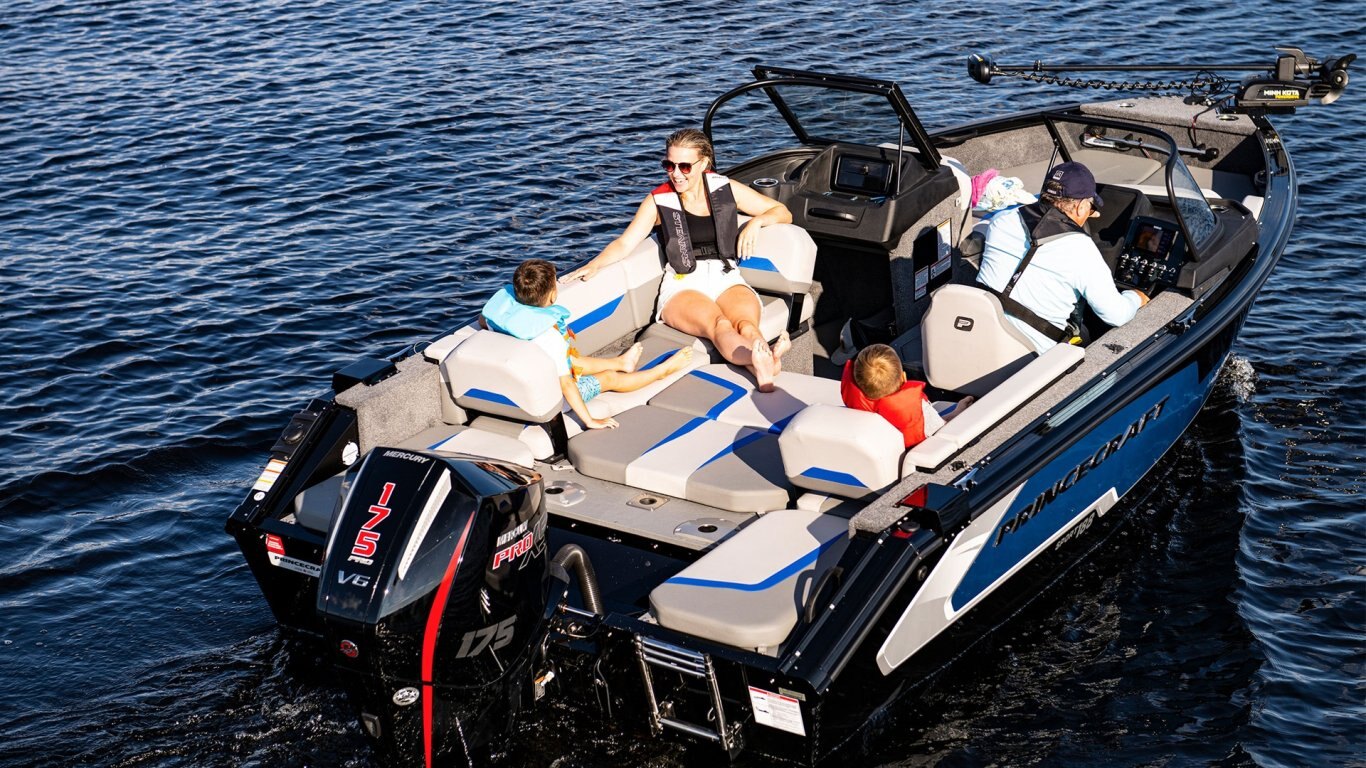 2025 Princecraft Sport 188 Blue (blue accent)