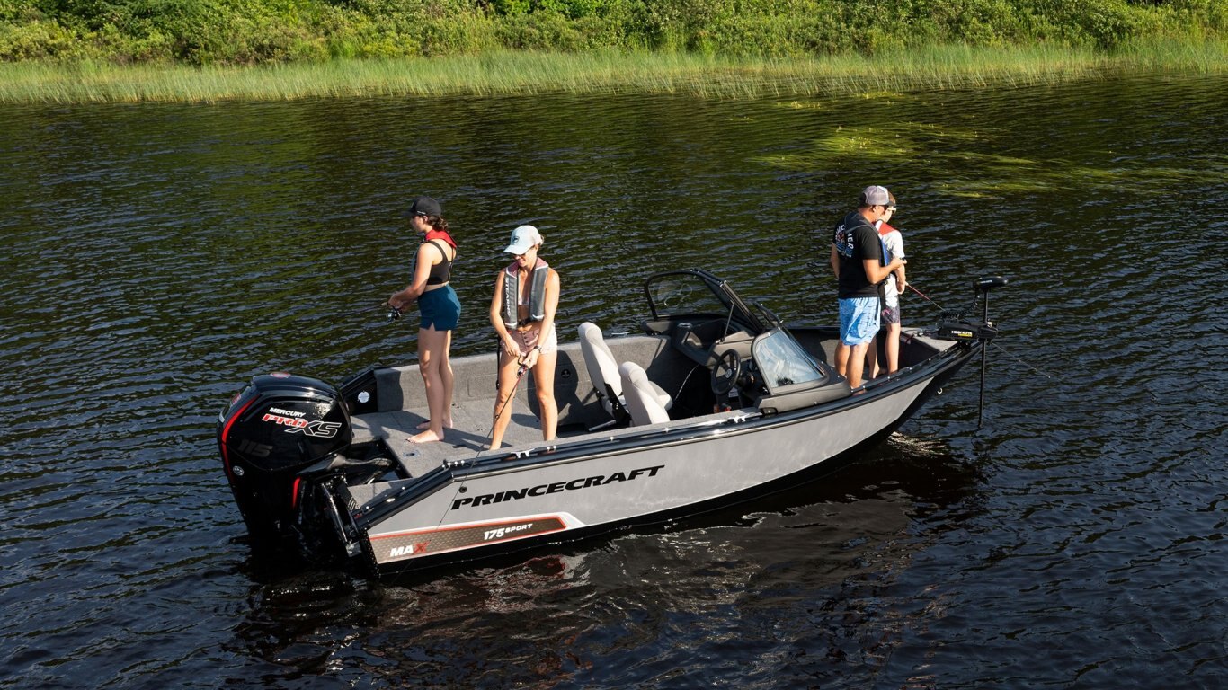 2025 Princecraft Sport 175 MAX Phantom grey and black