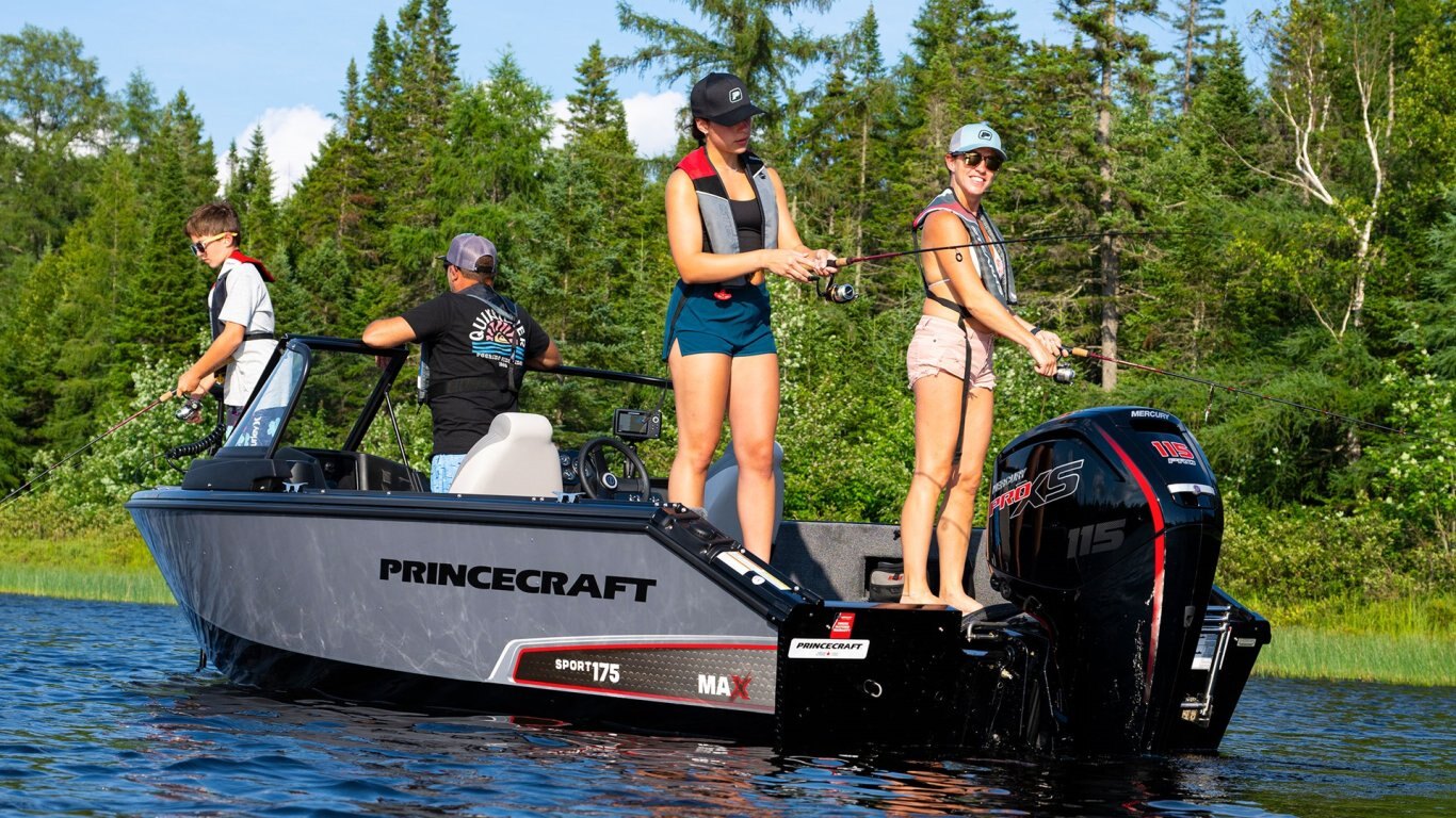 2025 Princecraft Sport 175 MAX Phantom grey and black