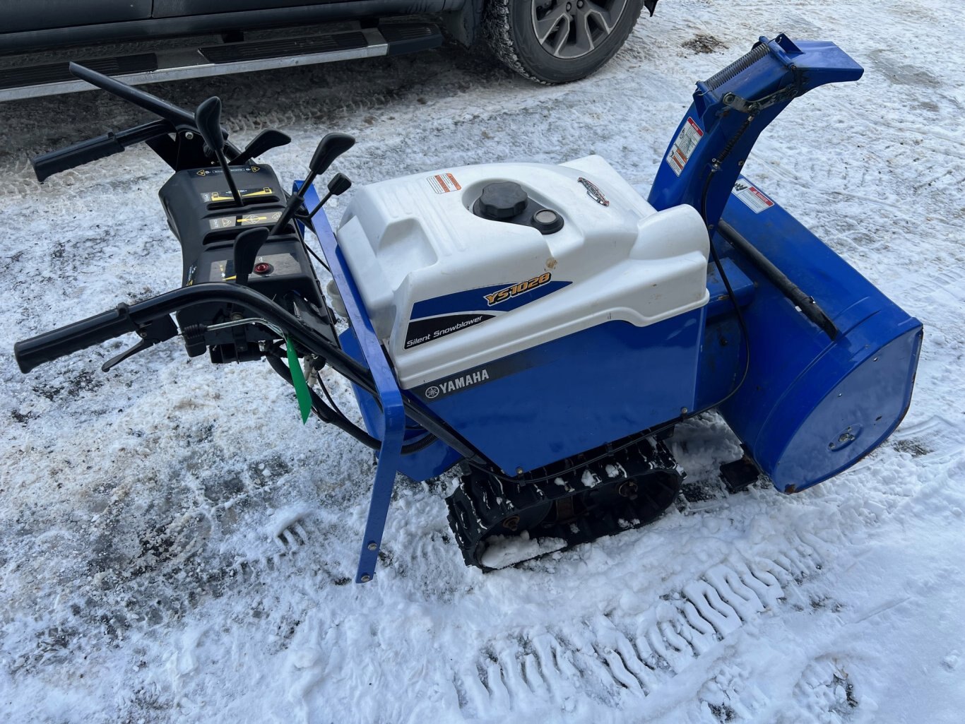 Souffleur Yamaha YS 10/28 2021 Bleu 10hp et 28'' de large d'occasion en très bonne état!