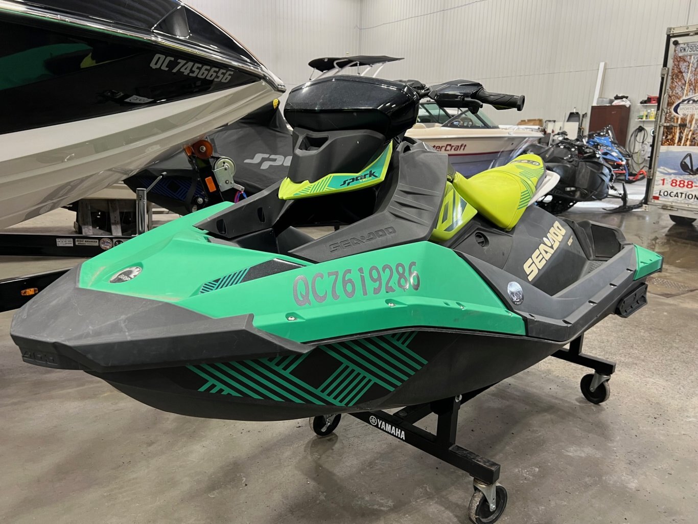 Motomarine BRP Sea Doo Spark 2021 Vert & Noir Moteur Rotax 900cc Ace 90hp avec Système de Sons Détachable.