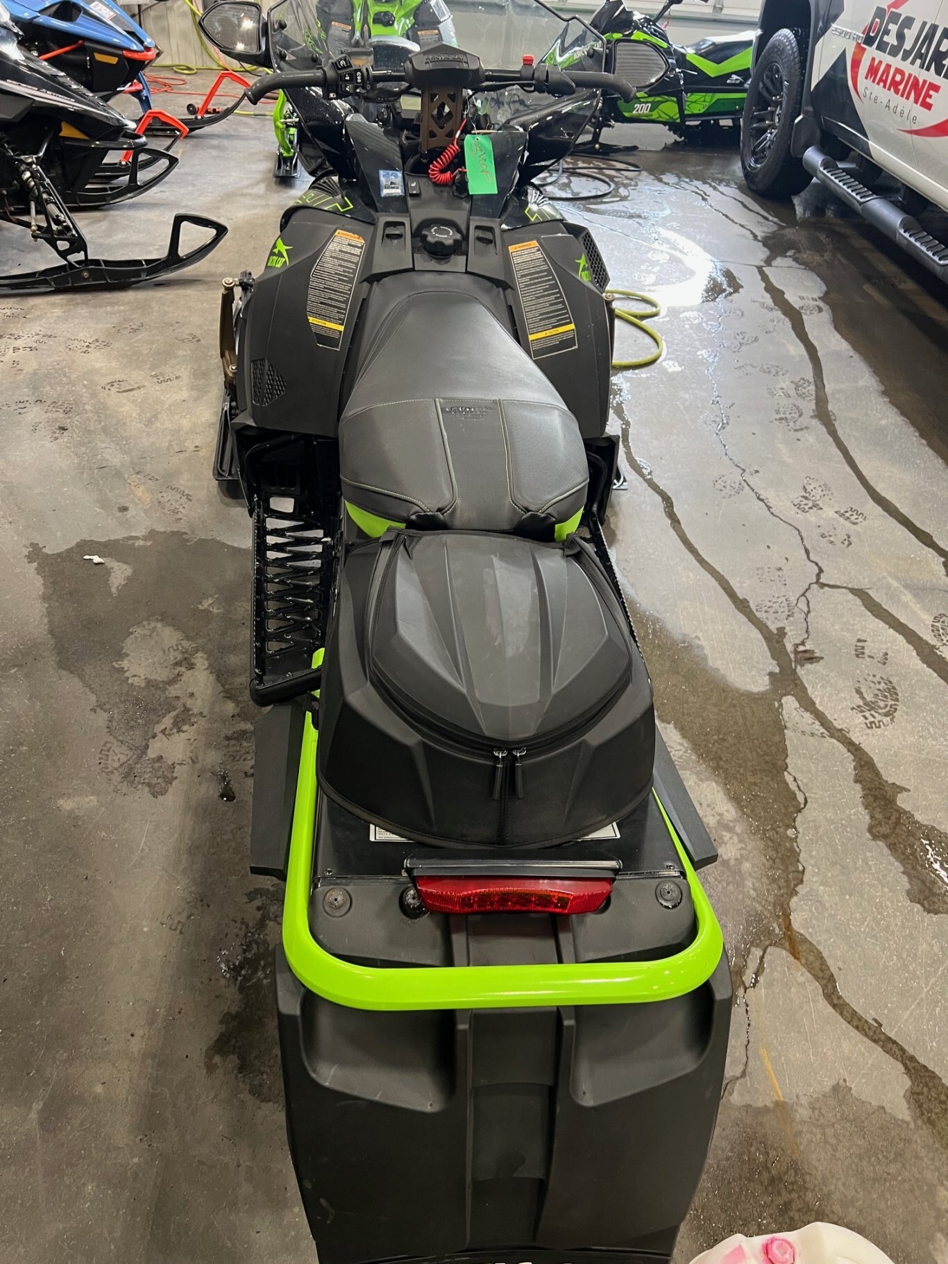 Motoneige Arctic Cat ZR 9000 Thundercat 137 iACT 2020 Noir & Vert Turbo le tout avec 13953km