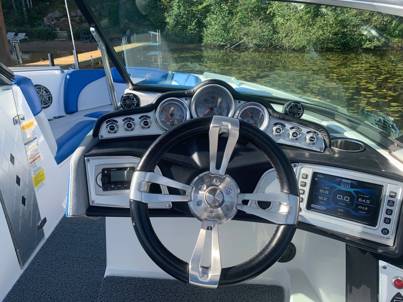 Bateau Mastercraft X30 2016 Bleu Noir & Blanc Moteur Ilmor 6.0l 400hp Complètement Équipé pour le Wakesurf!