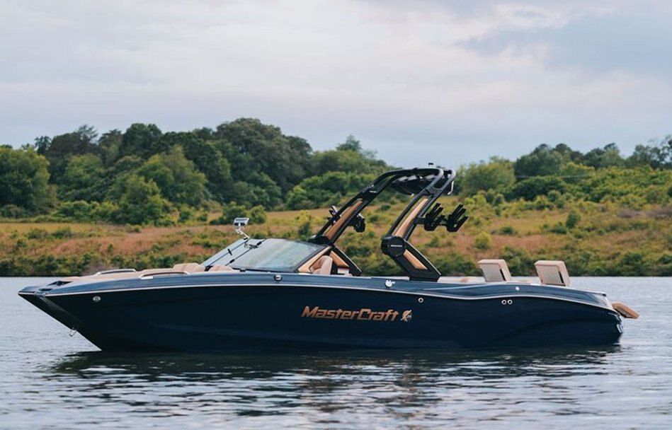 2025 MasterCraft X24