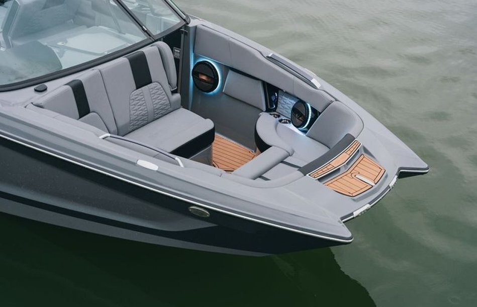 2025 MasterCraft X26