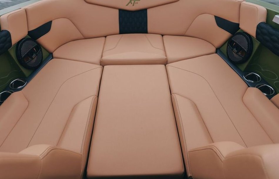 2025 MasterCraft XT24