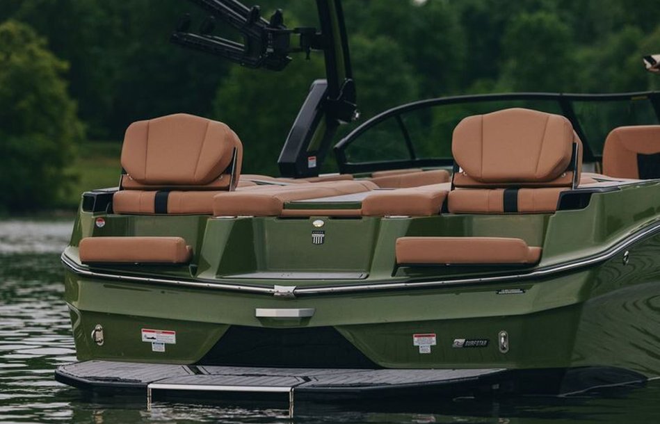 2025 MasterCraft XT24