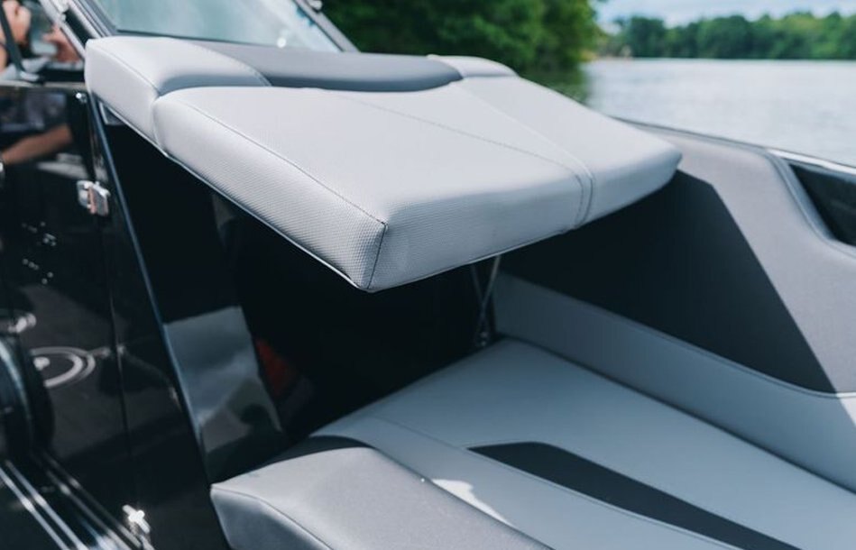 2025 MasterCraft NXT22