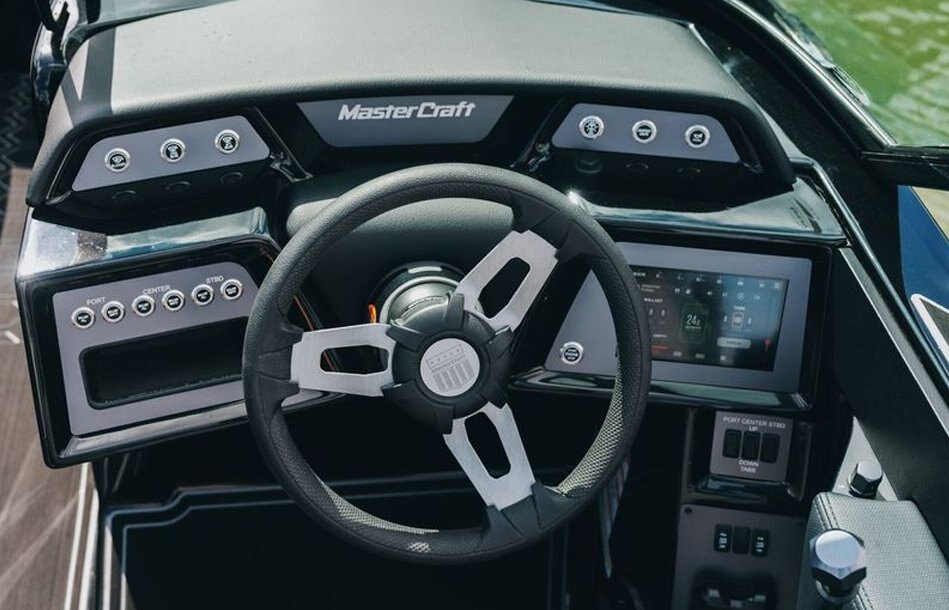 2025 MasterCraft NXT22