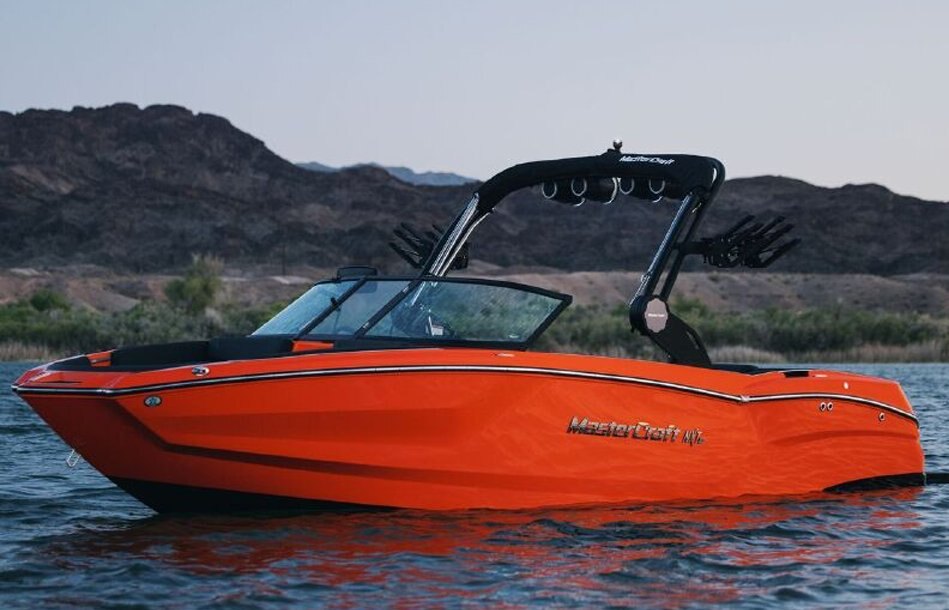 2025 MasterCraft NXT23