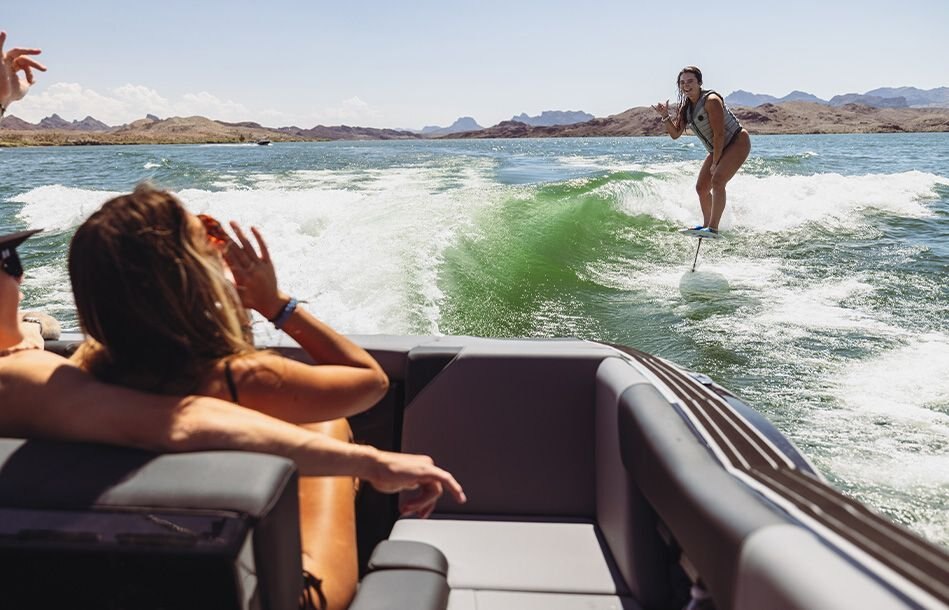 2025 MasterCraft NXT Icon Package