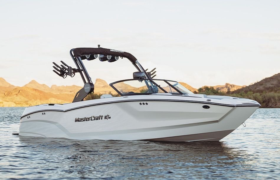 2025 MasterCraft NXT Icon Package