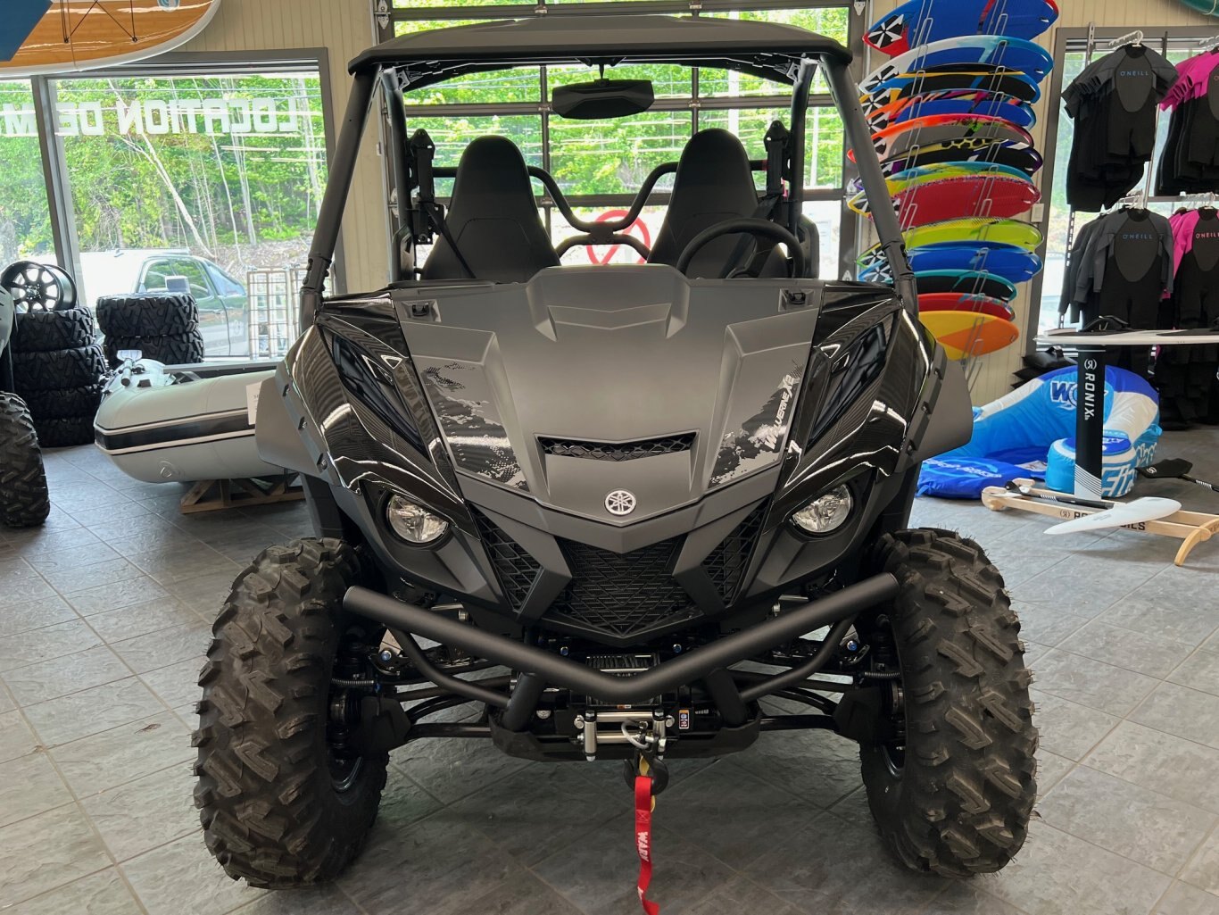 Side by Side Yamaha Wolverine X2 850 SE 2025 Noir avec Winch, Miroir Centrale et Attache Remorque!