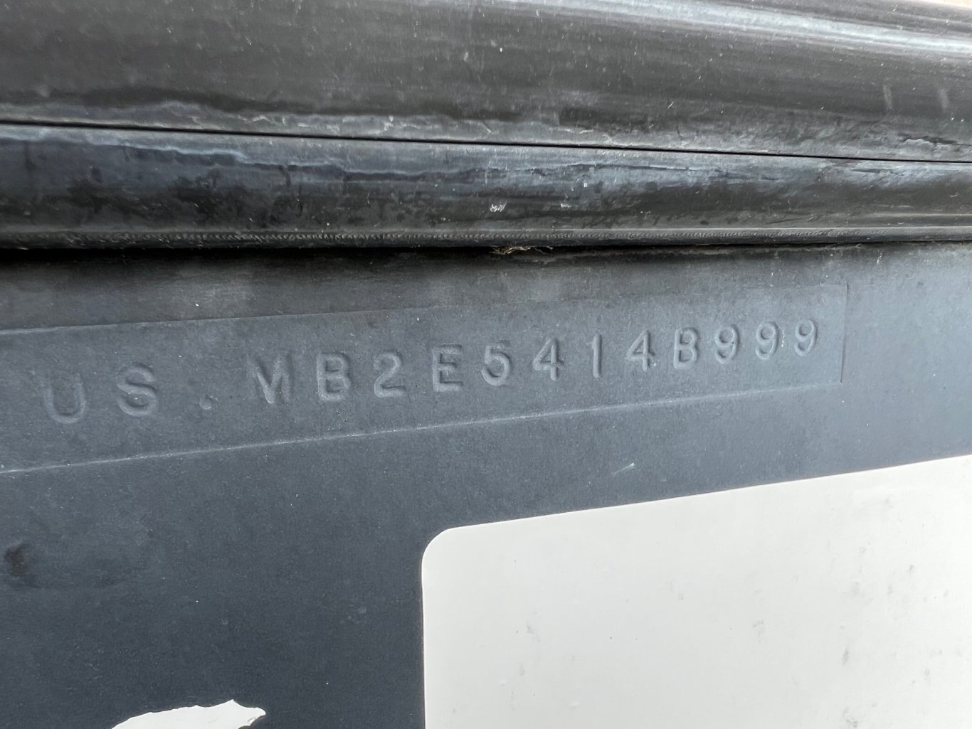 Bateau Malibu Sportster 1999 Noir (closedeck) avec moteur 310hp, Régulateur Vitesse avec Remorque Simple!