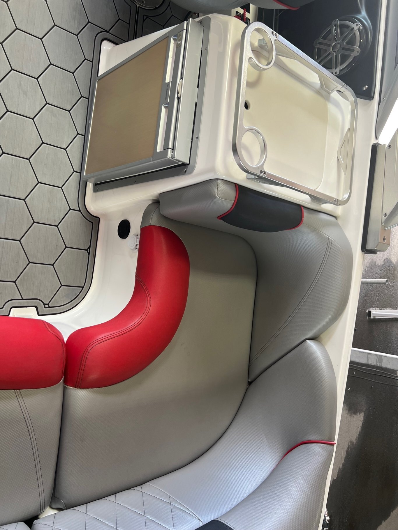 Bateau Mastercraft X35 2013 Rouge Moteur Ilmor 6.2 450heures, Surf Tabs Gen2, Remorque, Complètement Équipé!